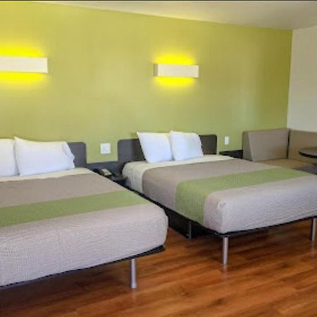 American Inn Готорн Екстер'єр фото